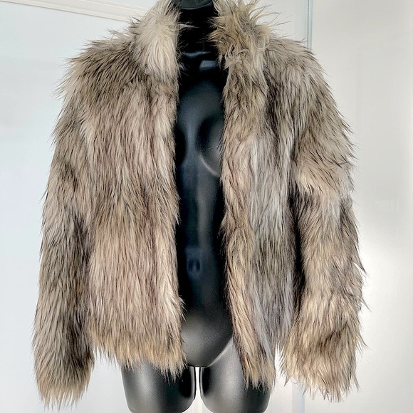 Natural Fur Coat - Picture 3 of 7